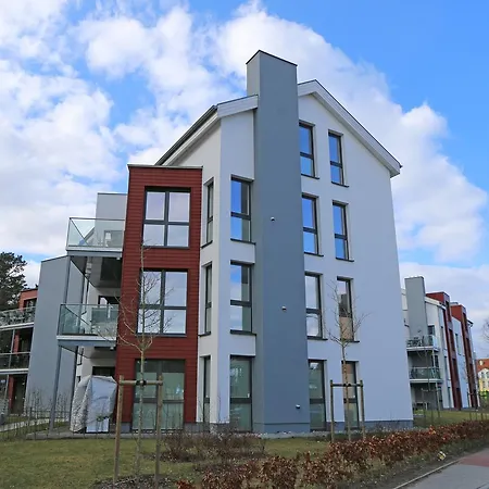 아파트 Strandvilla Mit Meerblick Und Balkon 바베