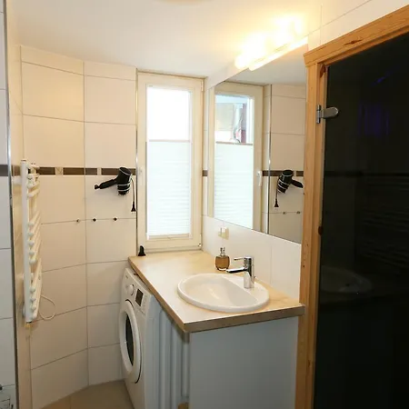 Strandvilla Mit Meerblick Und Balkon * 바베
