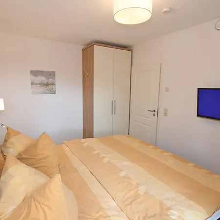 아파트 Strandvilla Mit Meerblick Und Balkon *